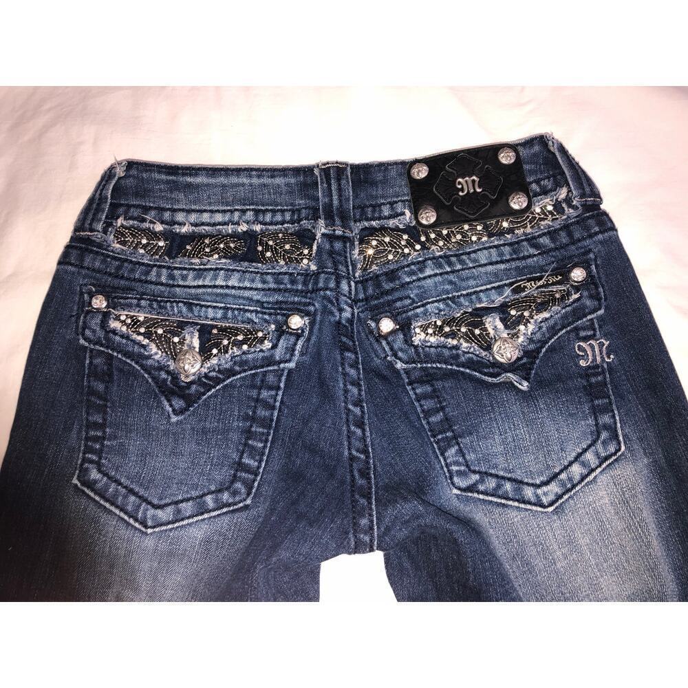 Miss Me Jeans Size 27 Capri Blue Crystal Bling Distressed Styl JP6085P Low Rise